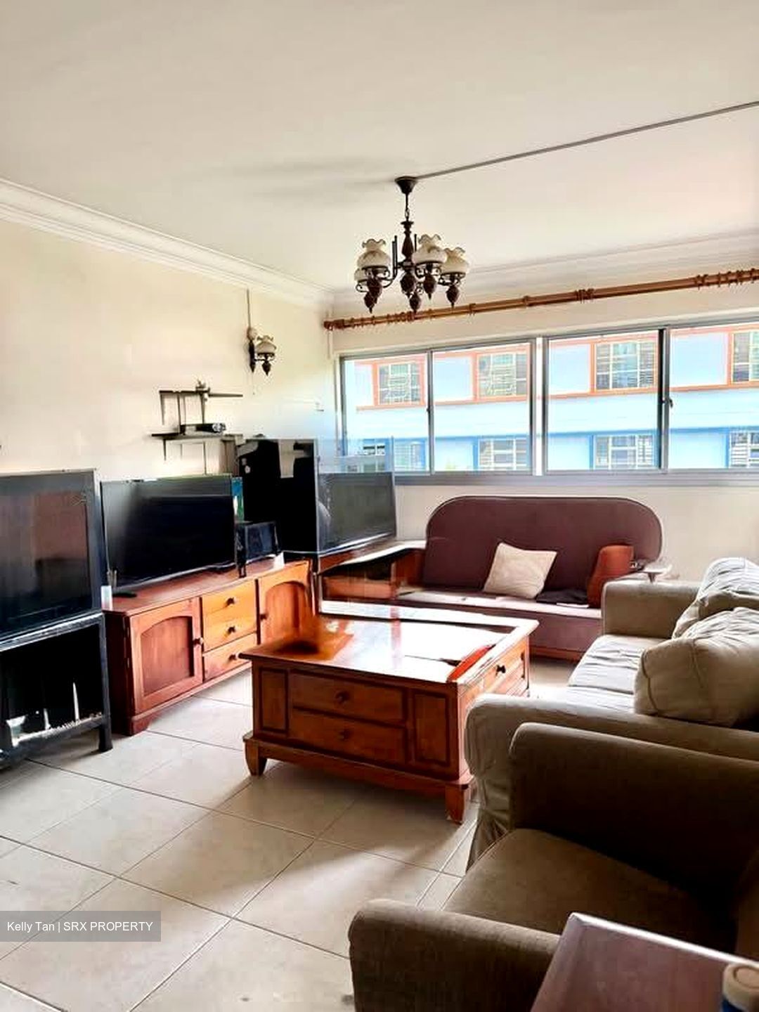Blk 352 Yishun Jasmine (Yishun), HDB Executive #592468271